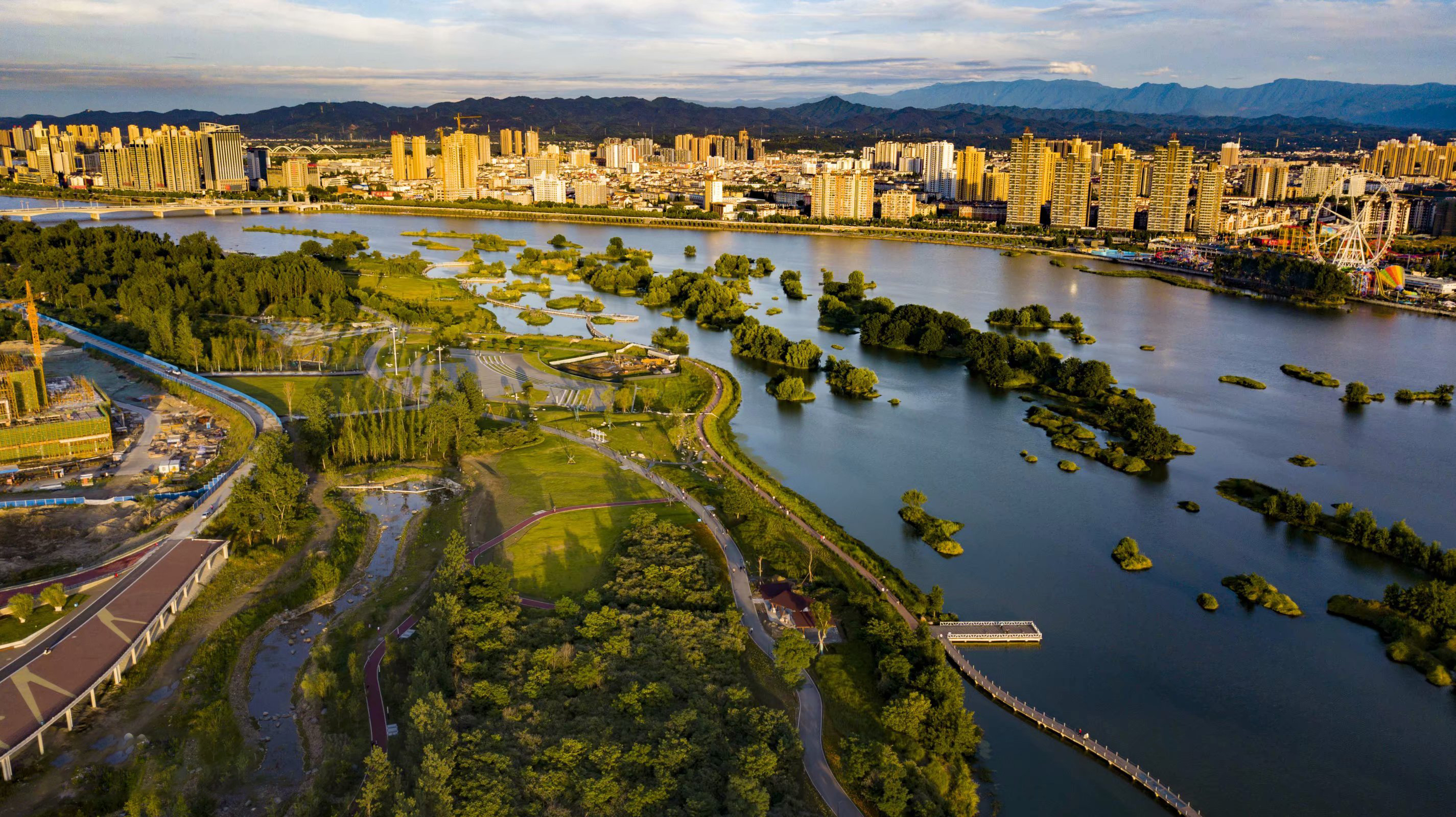 Hanzhong Wetland Park Hanzhong Wetland Park